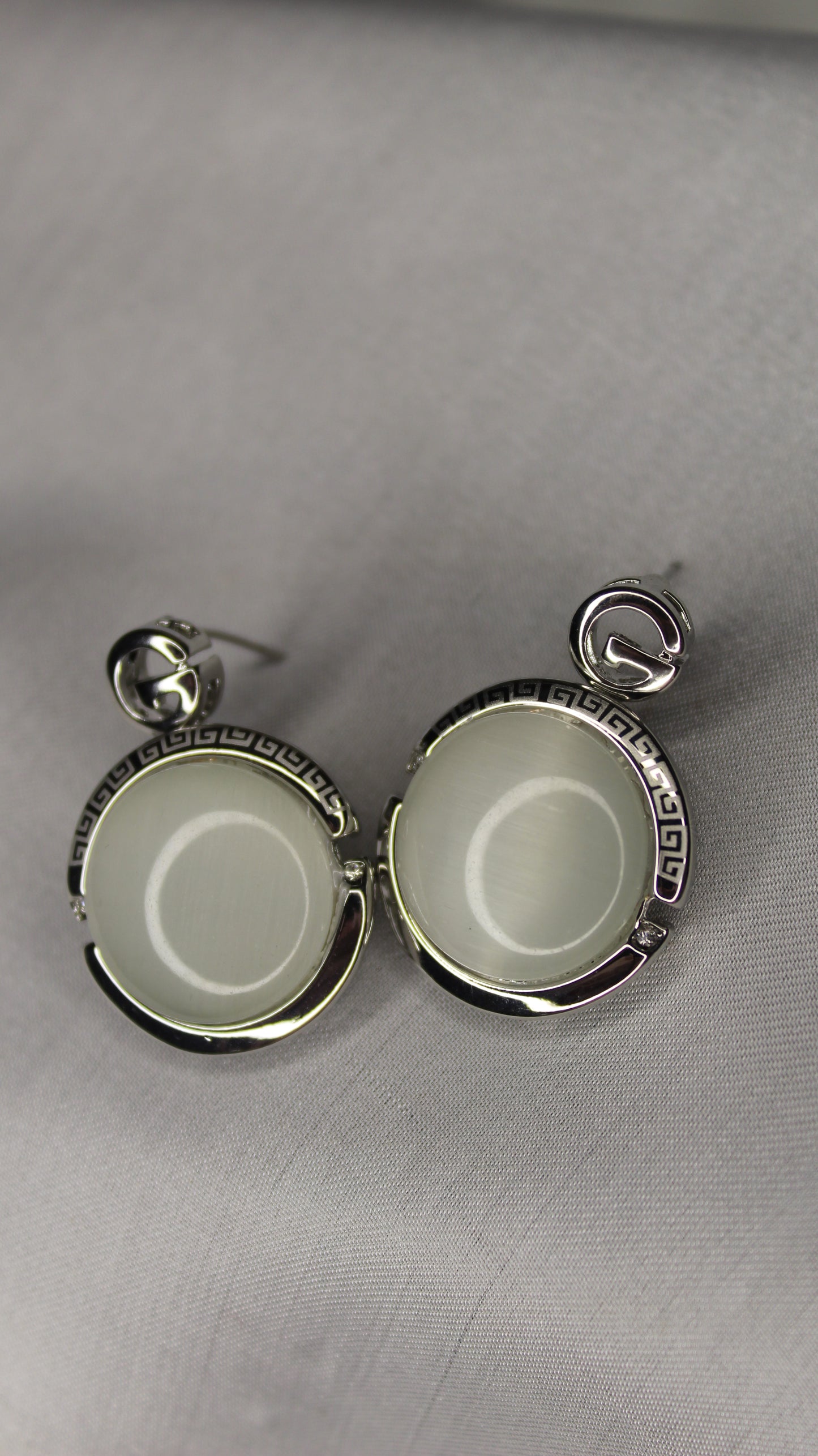 Lunara Locket Set