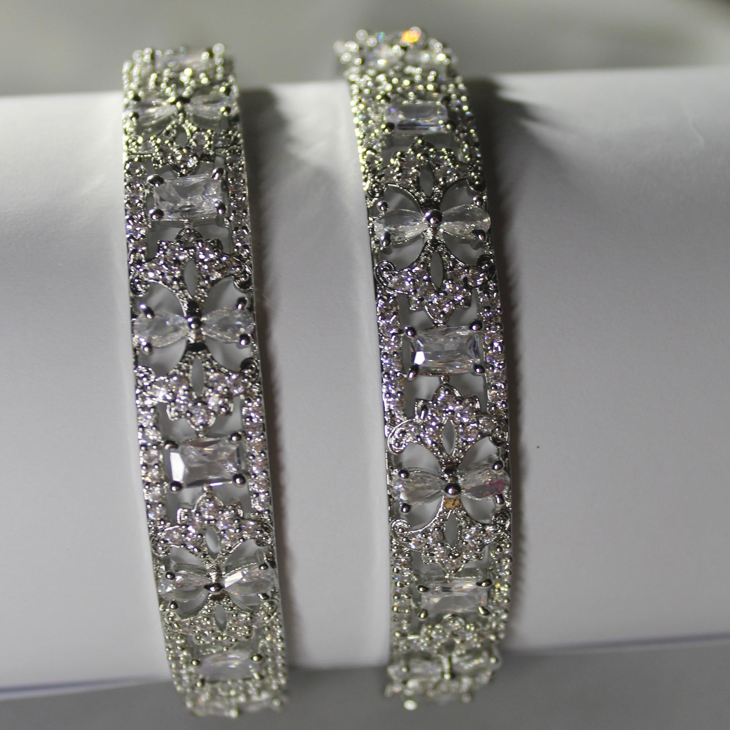 Emperia Bangles 2PCS