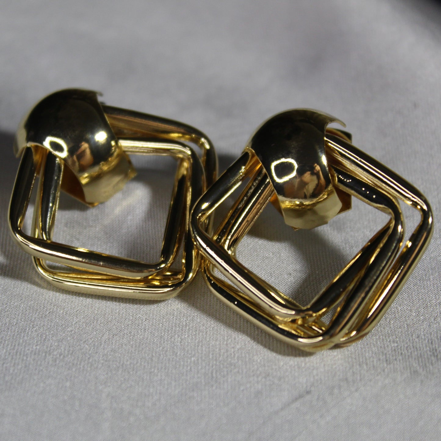 Sari Zen Ear Ring