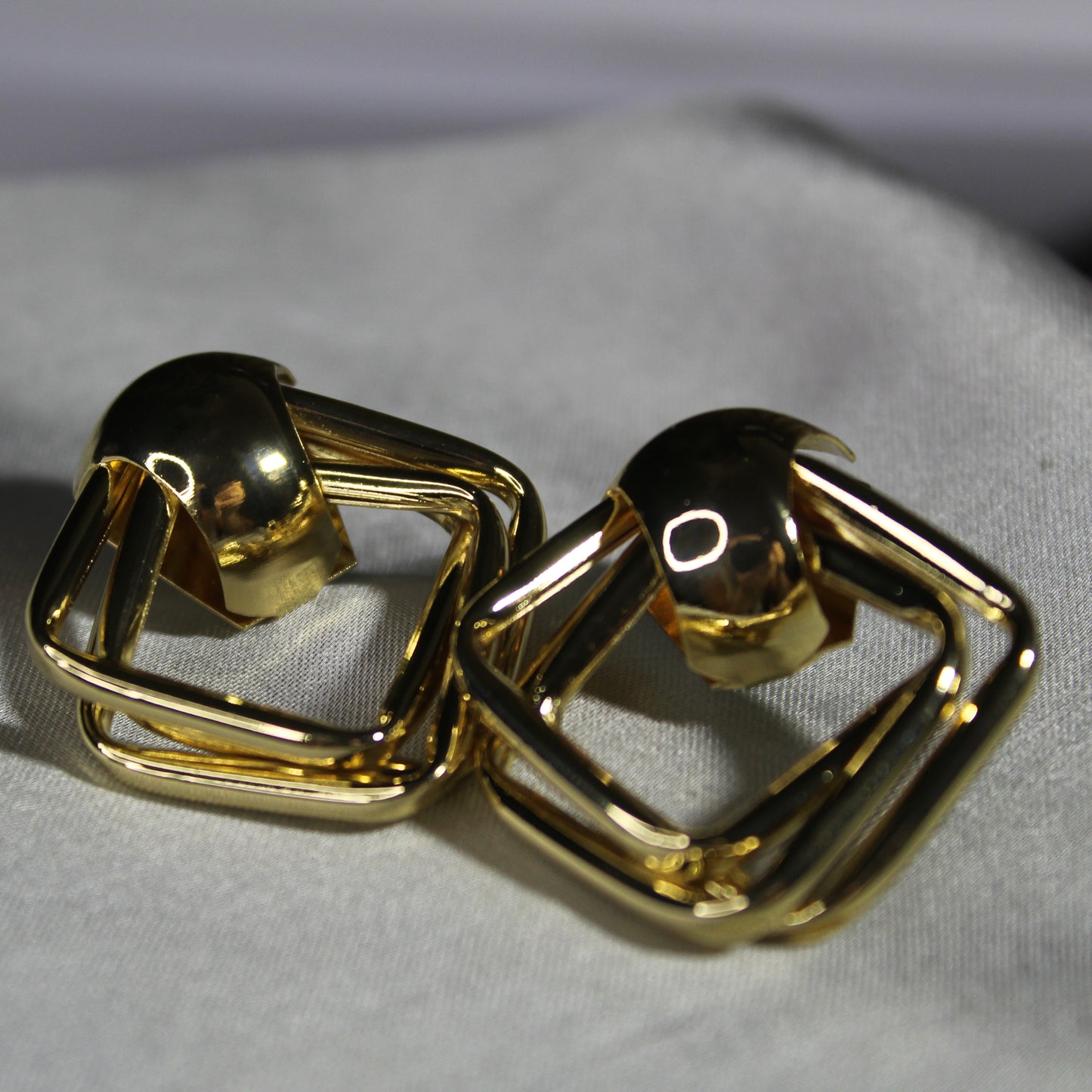 Sari Zen Ear Ring
