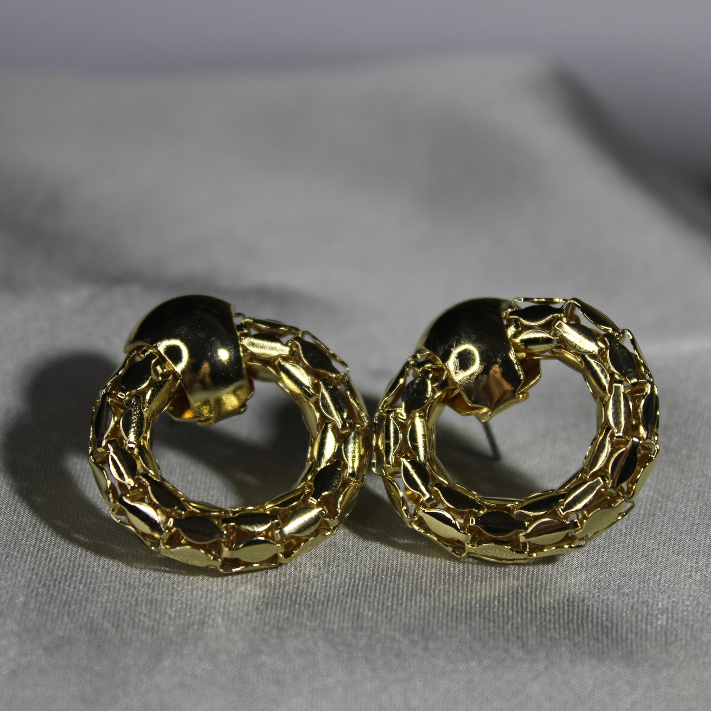 Kum Saati Ear Ring
