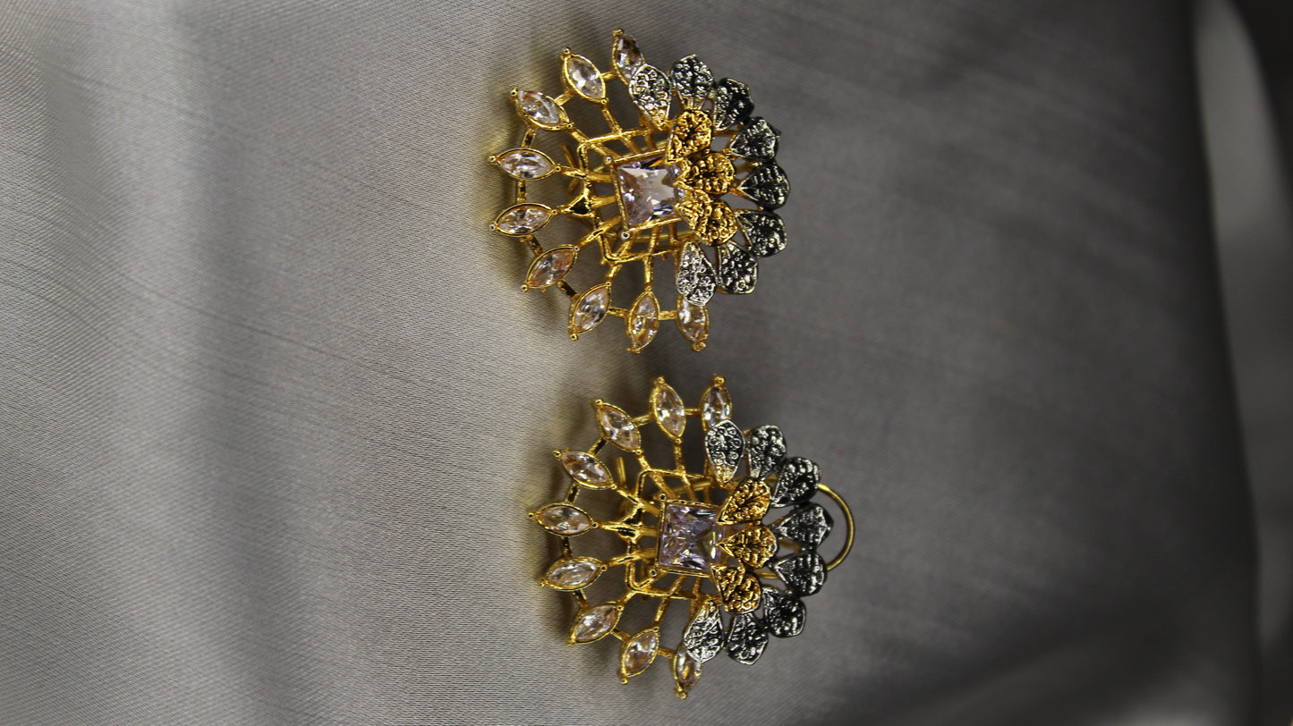 Sahane Elegant Ear Ring