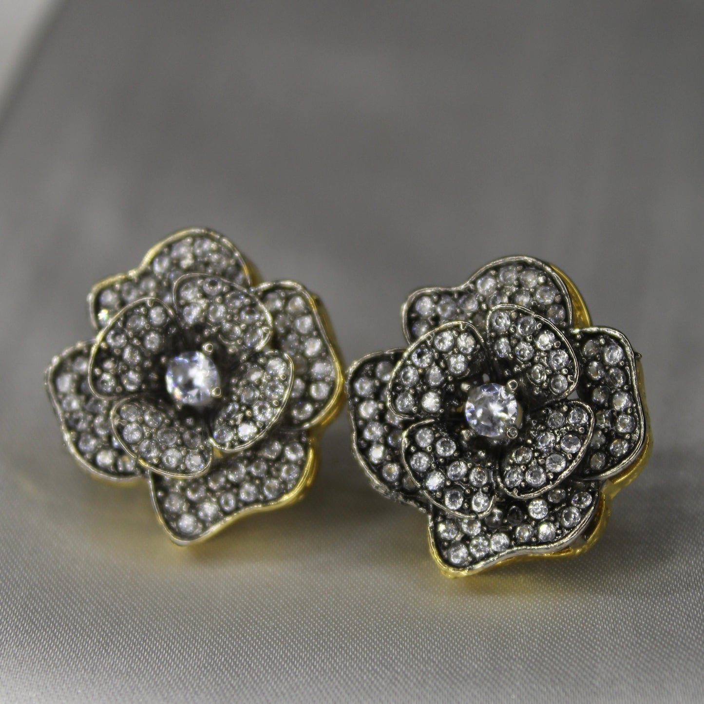 Gonca Ear Ring