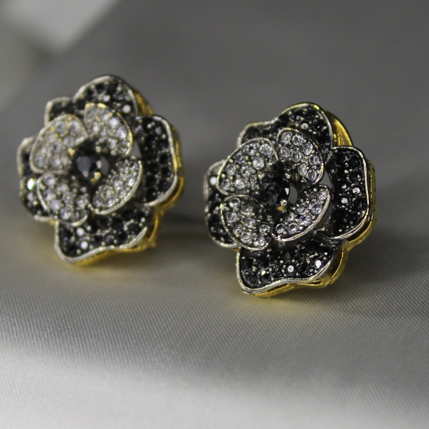 Gonca Ear Ring