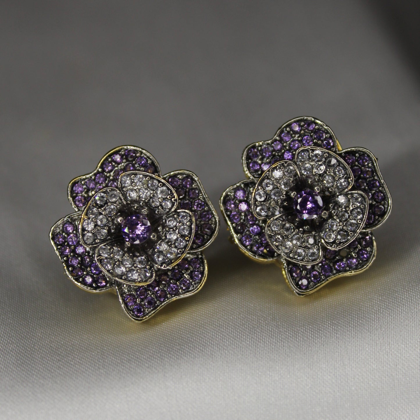Gonca Ear Ring