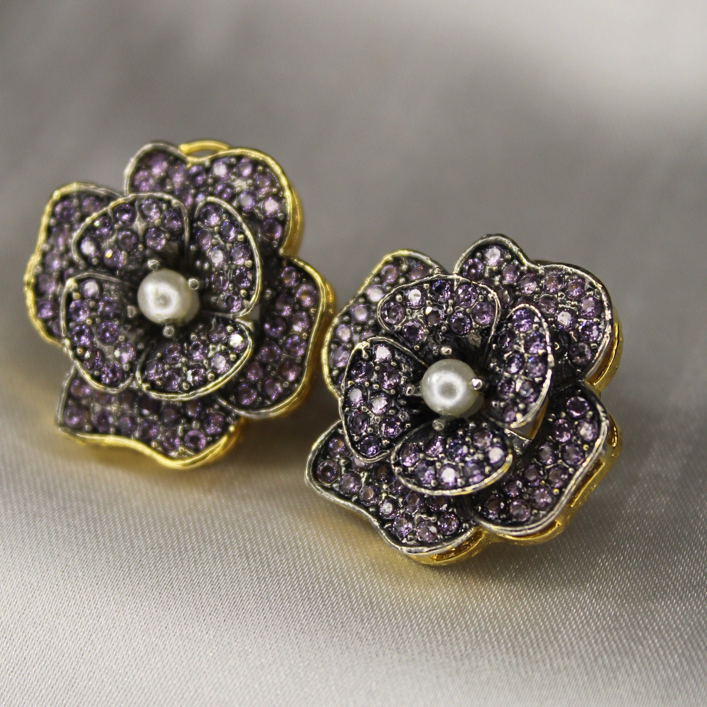 Gonca Ear Ring