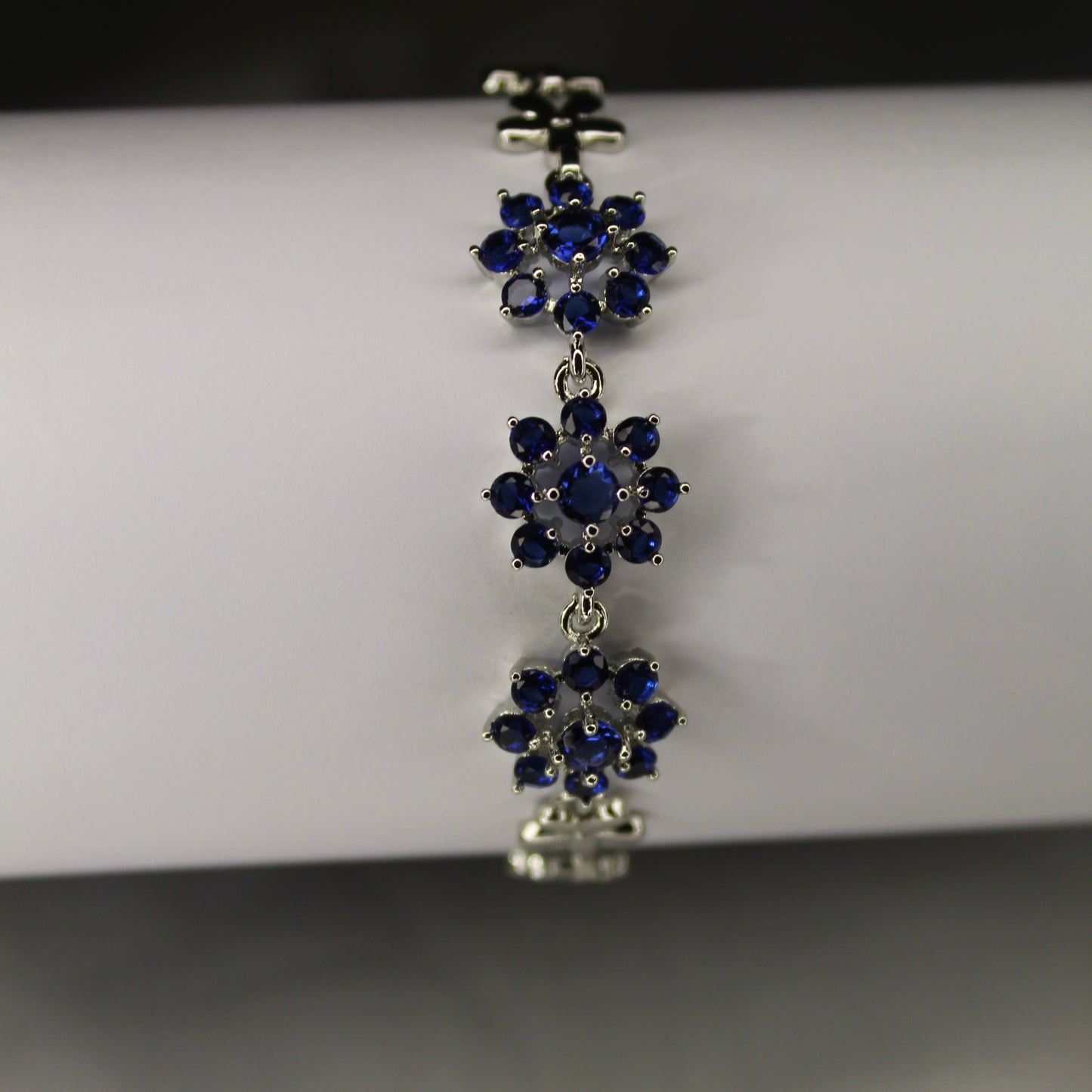 Blosselle Bracelet