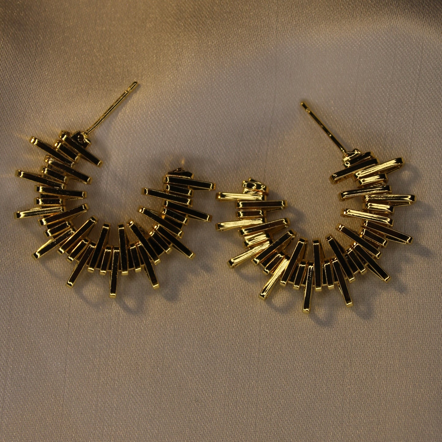 Virela Ear Ring