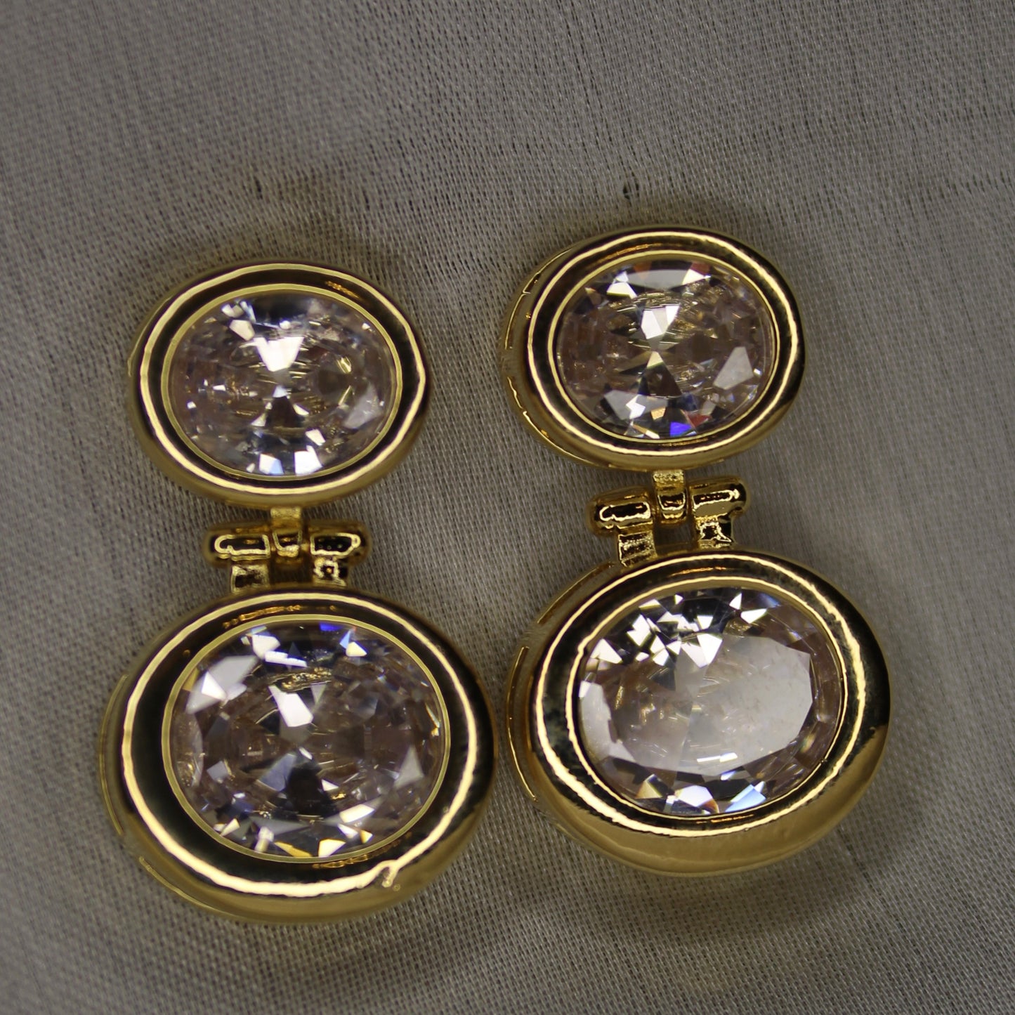 Calista Ear Ring