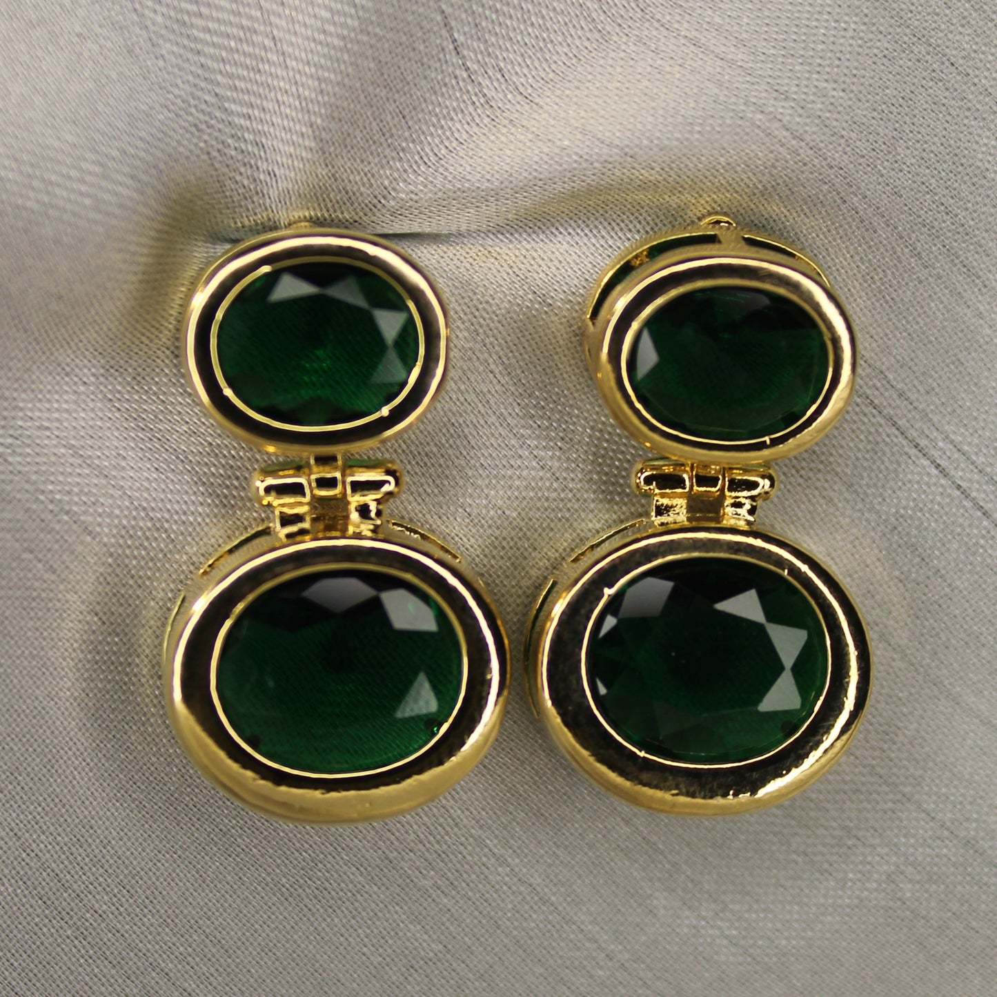 Calista Ear Ring