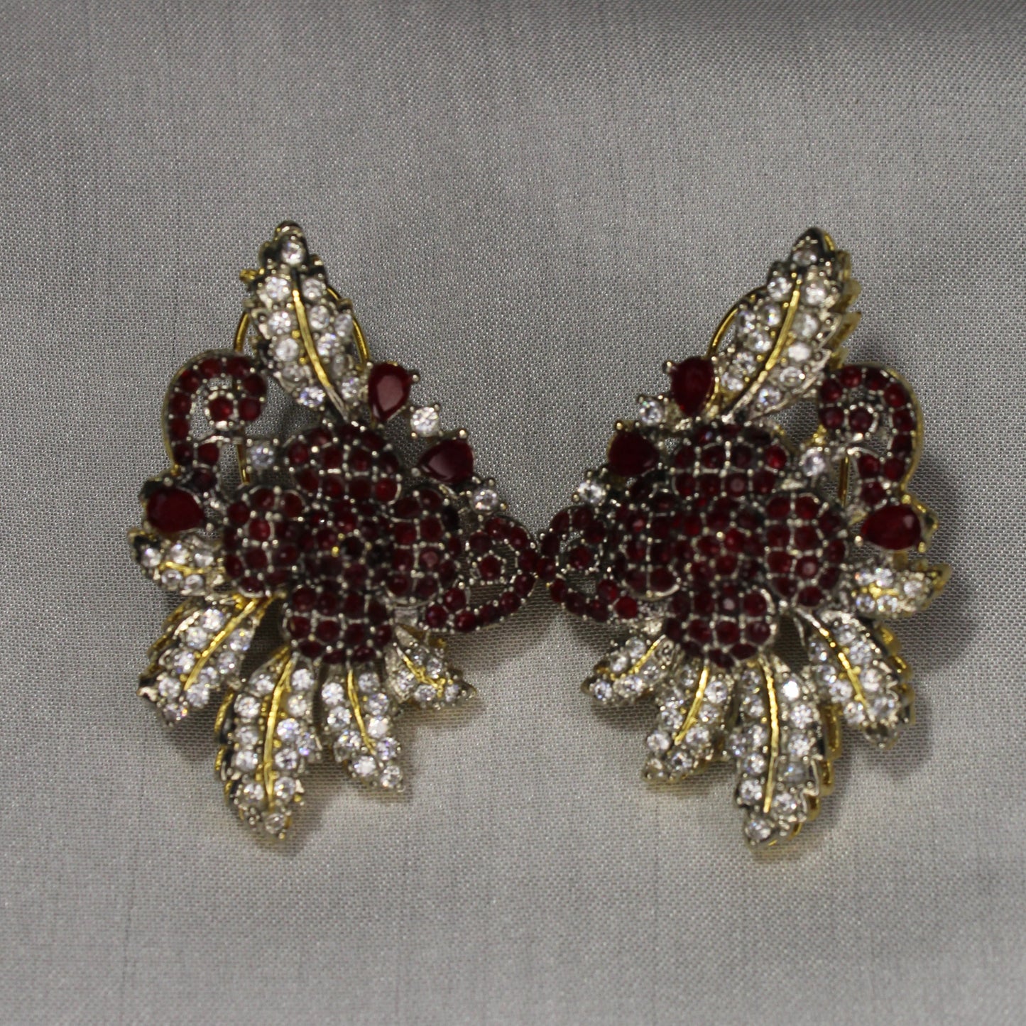 Elmas Clicekler Ear Ring