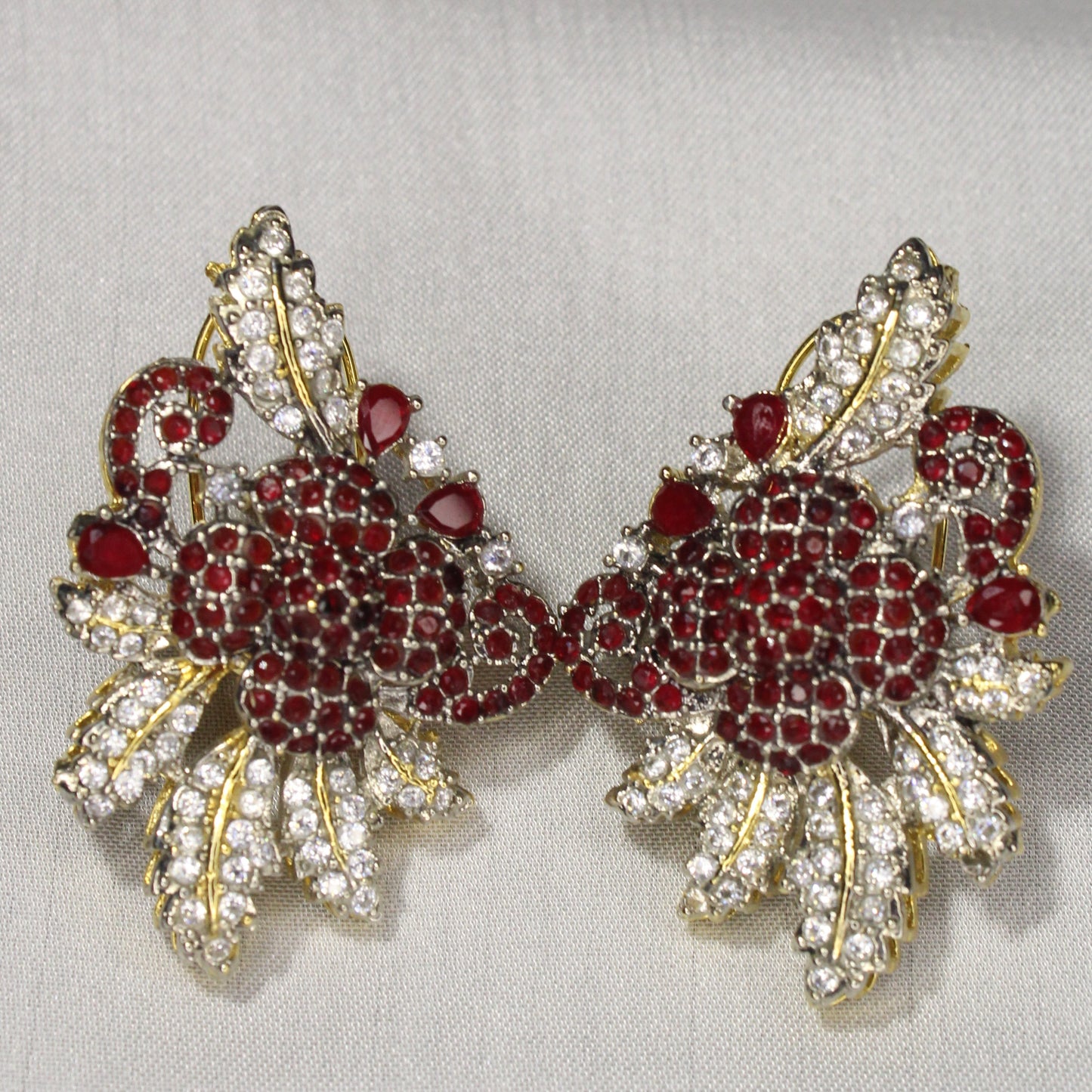Elmas Clicekler Ear Ring