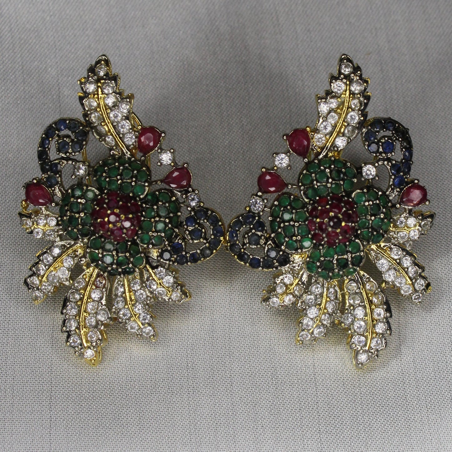 Elmas Clicekler Ear Ring