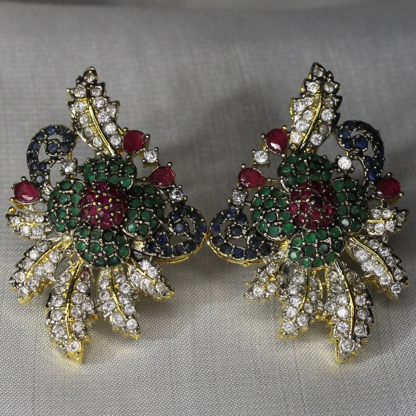 Elmas Clicekler Ear Ring