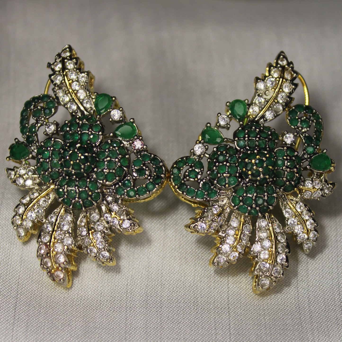 Elmas Clicekler Ear Ring