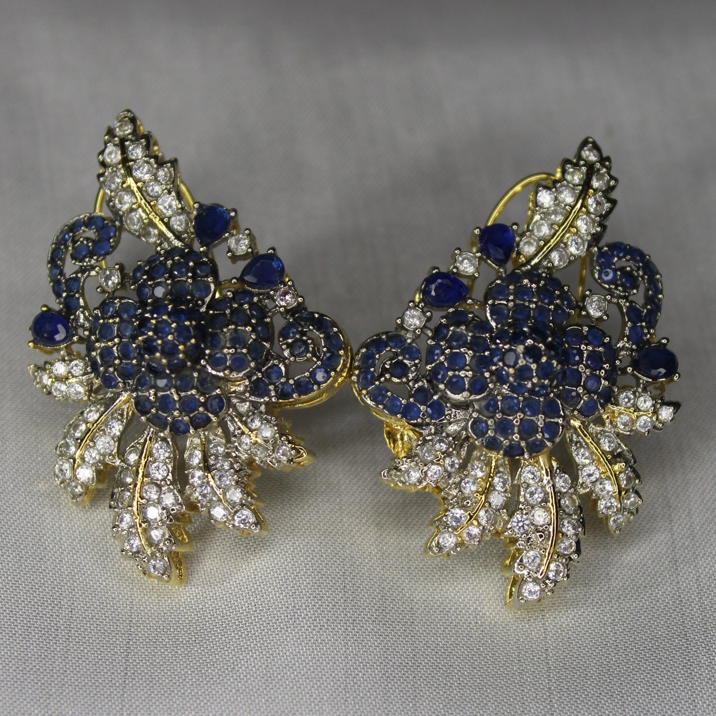 Elmas Clicekler Ear Ring