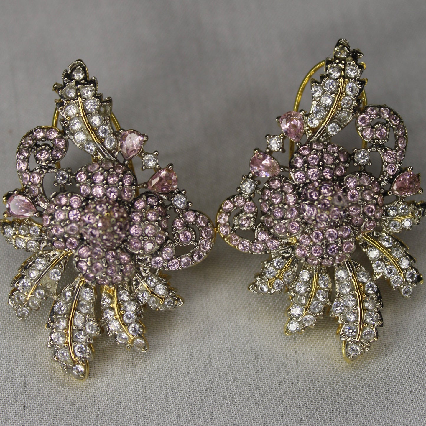 Elmas Clicekler Ear Ring