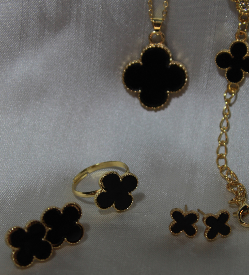Yellow Metalic Clover