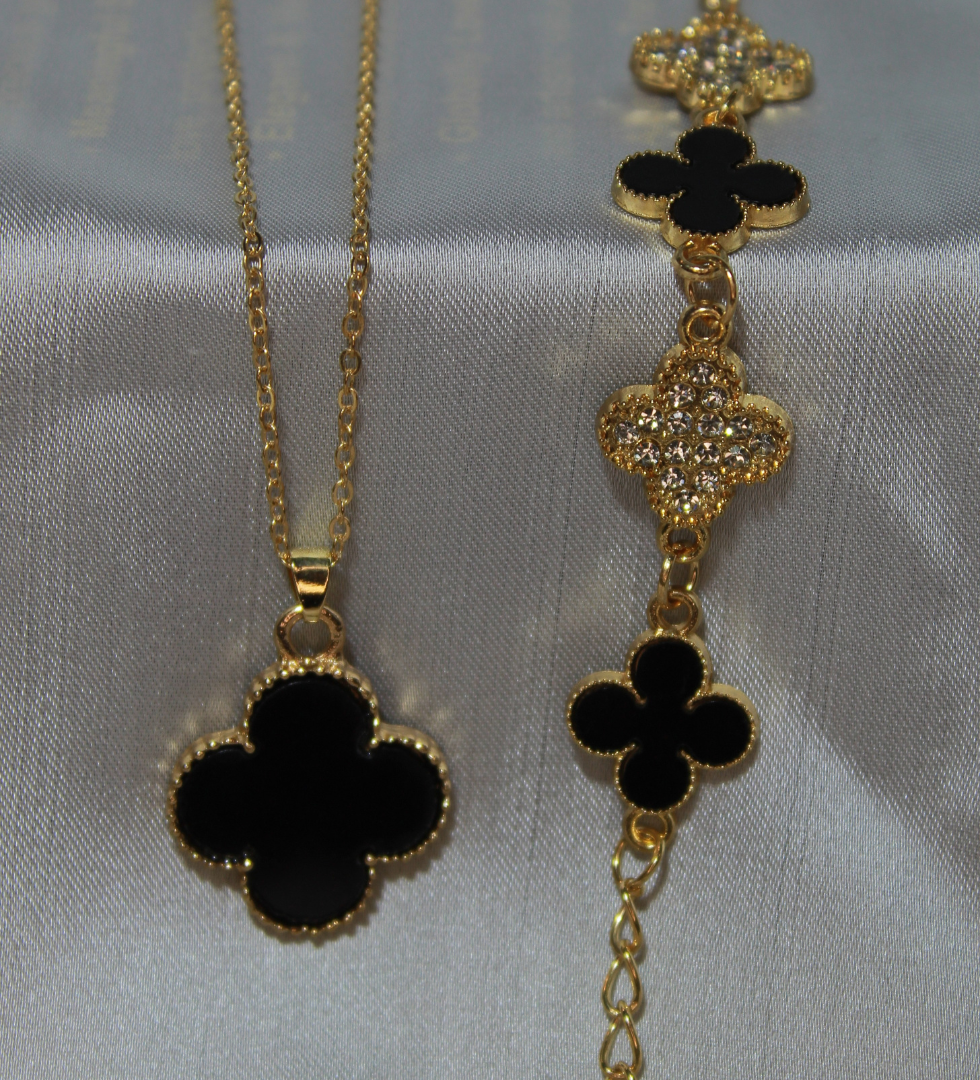 Yellow Metalic Clover
