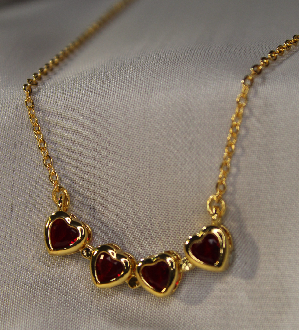 Magnatic 2 in 1 Locket Mehroon