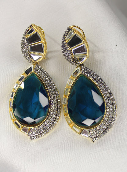Aylin Ear Ring