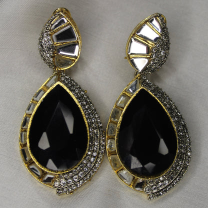 Aylin Ear Ring