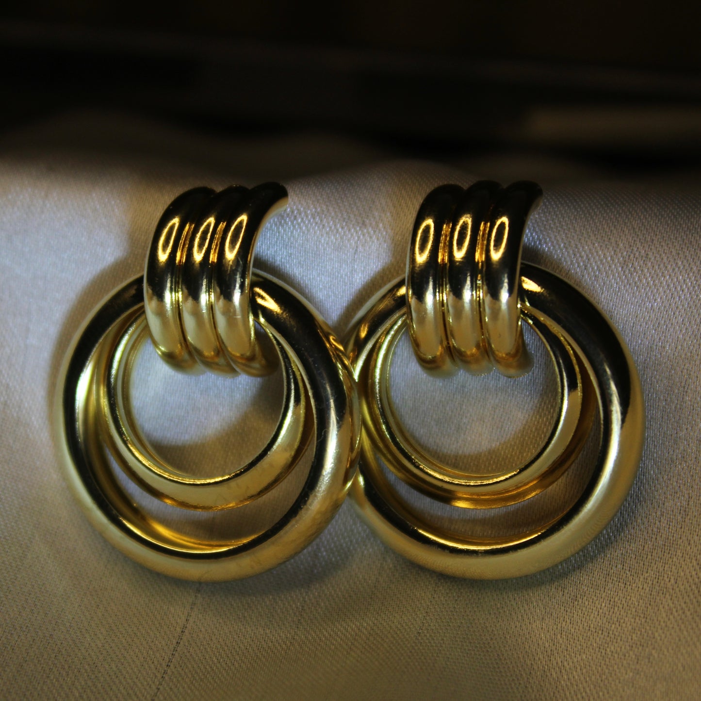 Halka Lsigi Ear Ring