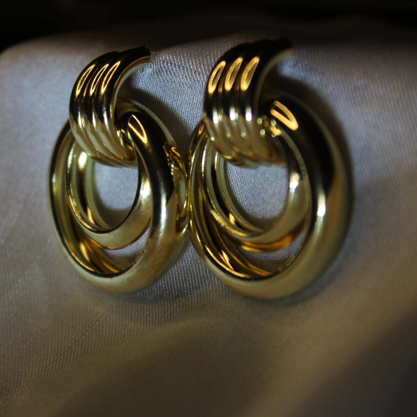 Halka Lsigi Ear Ring