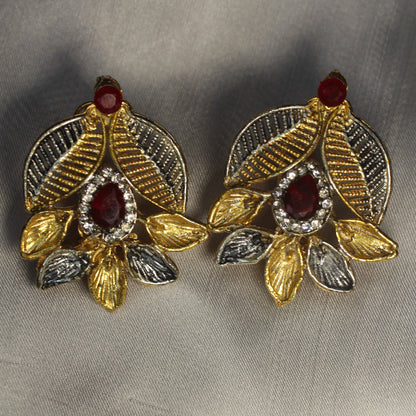 Zumrut Ear Ring
