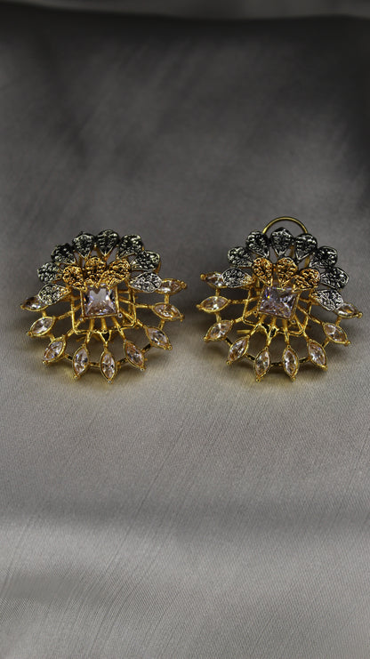 Sahane Elegant Ear Ring