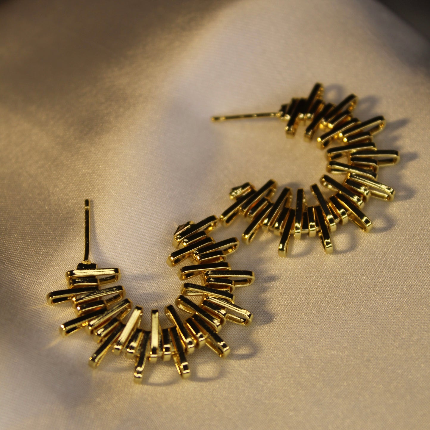 Virela Ear Ring