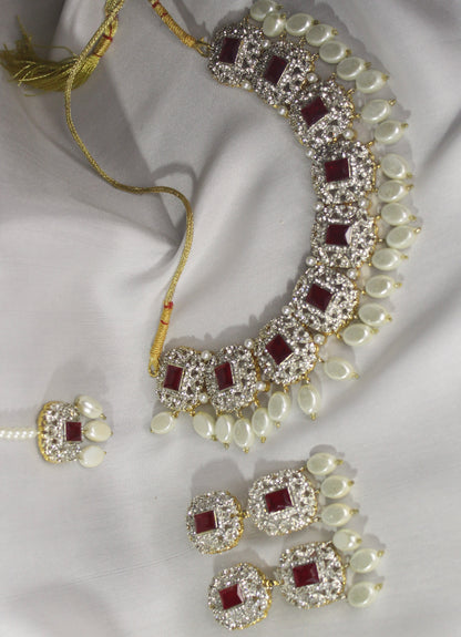 Zayra Choker Set