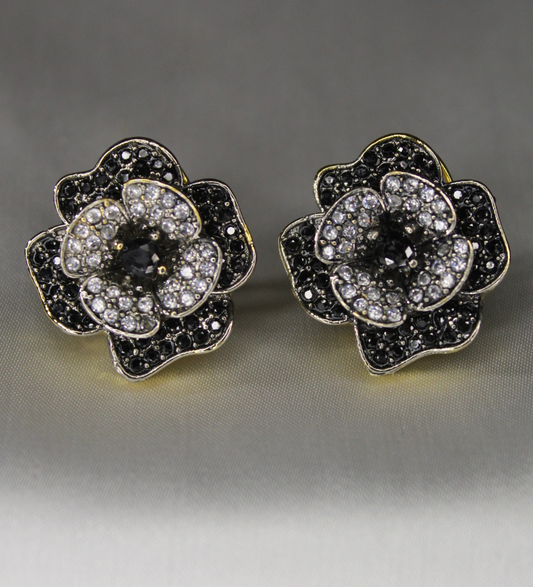 Gecenin Ear Ring