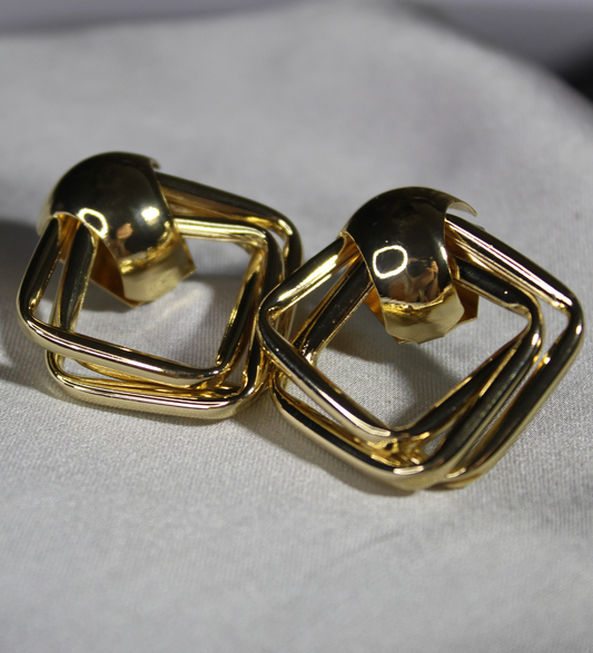 Sari Zen Ear Ring