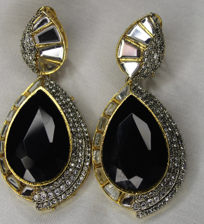 Aylin Ear Ring