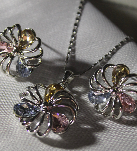 Fleuris Locket Set