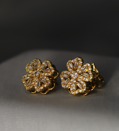Shiner Earring Yellowish