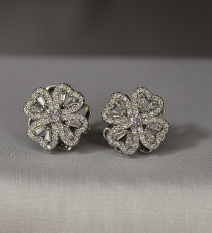 Shiner Earring Metallic