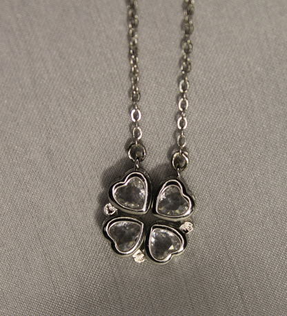 Magnatic 2 in 1 Locket Metallic