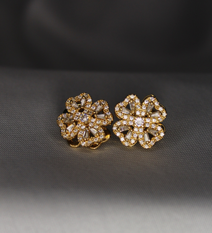 Shiner Earring Yellowish