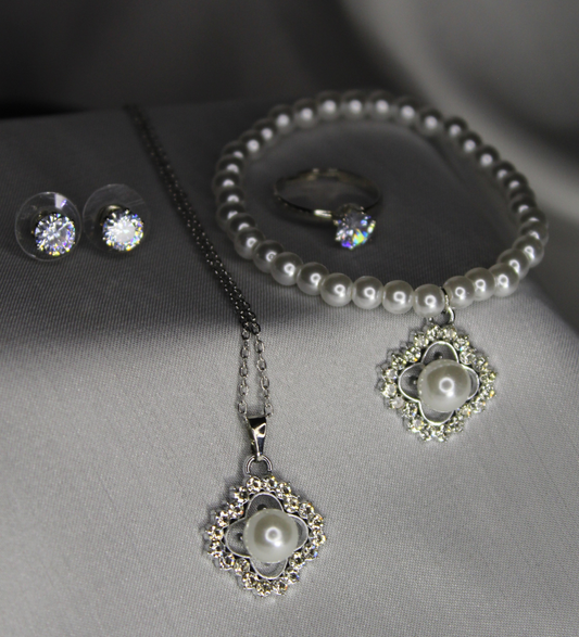 White Pearl Combo Set
