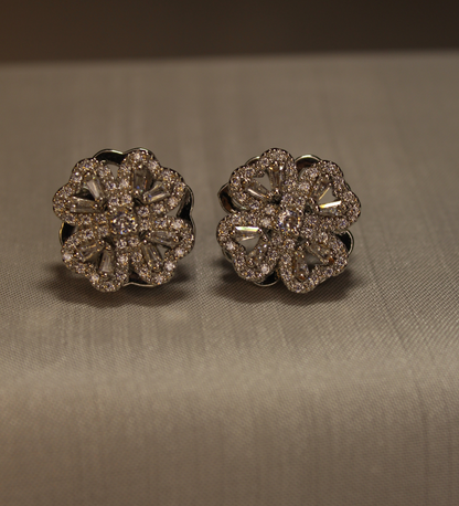 Shiner Earring Metallic